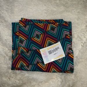 Large LuLaRoe Cassie